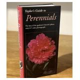 Taylorï¿½s Guide Perennial Plants Garden Handbook