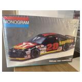 Sealed Havoline Ford Thunderbird 1:24