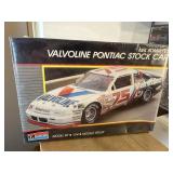Sealed Monogram Neil Bonnett #75 Model Kit