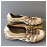 VINTAGE SKECHERS CASUAL SLIP ON SNEAKER SHOES