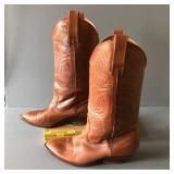 VINTAGE BROWN LEATHER CIRCLES COWBOY BOOTS