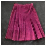 TERRY LEWIS FUSCHIA SUEDE LEATHER SKIRT SIZE 22 W