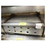 Flat top SS three burner griddle 36" x 29" *no kno