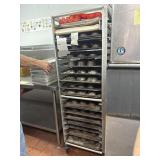 Aluminum bakers rack with 19 muffin pans