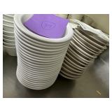 39x$ - Porcelain & plastic 4" bowls