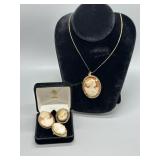 Four Cameo Broaches/Pendants (1) 14kt (1)10kt