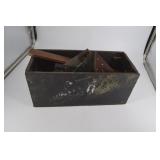 Measuring Lot - Eleven Golden rules, squares, and