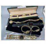 Pocket watch with chain; 4 watches: Onyx, Elgin, B