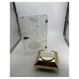 Battery Powered Watch Turn Table & Clear Cabinet W