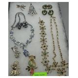 Rhinestone costume jewelry incl Christmas tree