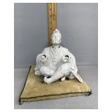 Chinese bisque knodder seated figure