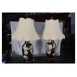 Pair Chinese table lamps with appliquï¿½