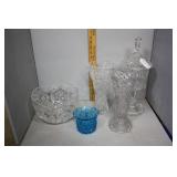 Four crystal vessels and one blue bowl incl presse