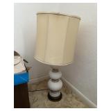 Milk glass bulbous table lamp