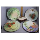 Five Hand-painted porcelain pcs incl four decorati