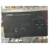 Yamaha receiver R-8202