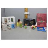 Disney Figurines, Medallions, Pins & Collectibles