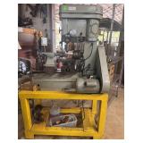 Central Machinery milling machine with hardware
