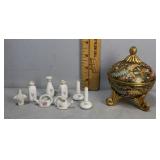Venetian small HP covered trinket box with Eight m