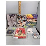 New York Yankees ephemera - Mickey Mantle collecto