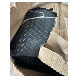 Wearall Diamond plate rubber floor mat 2