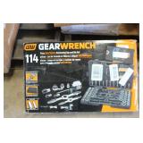 Gearwrench 114 pc SAE/Metric ratcheting tap and di