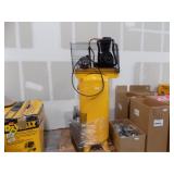 DeWalt Upright air compressor 60 gal tank