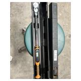 2x$  1/2' Gearwrench electronic torque wrench