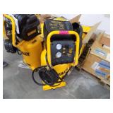 DeWalt Heavy Duty 225 max psi 15 gal upright compr
