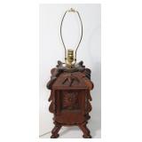 EARLY 20TH C. TRAMP ART TABLE LAMP, CARVED WOOD