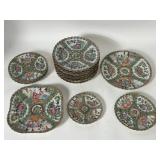 17PCS EARLY 20TH CENTURY ROSE MEDALLION SCALLOPED