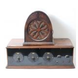 VINTAGE 1920s RADIO, WALNUT CASE, CATHEDRAL STYLE