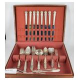 Lunt sterling flatware service for 8 - 1,719gtw
