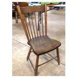 Single slabbed bottom chair with spindle back