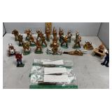 20th century case metal toys 28 pcs incl 24 milita
