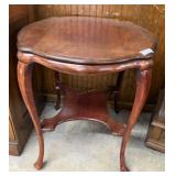 Pedestal table with under shelf - 26" x 26" x 30"