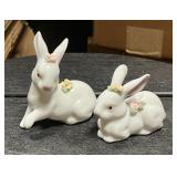 Vintage Rabbit Ceramic Figurine Japan (2)