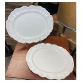 2-Large Tabletops Gallery Oval Serving Plates