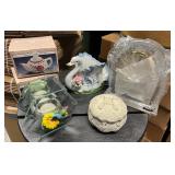 Mixed Lot Home Goods / Collectibles