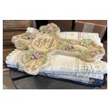 Mixed Lot Home Goods