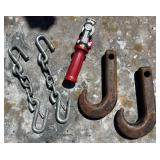 Tow Hooks (2) / Safety Chains (2) / Phillips...