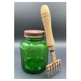 Vtg Green Glass Jar & Briddell No. 60 Ice Chipper