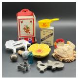 Vintage Kitchen Collectibles