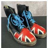 Dr. Marten Leather Union Jack Original Boots Sz 9