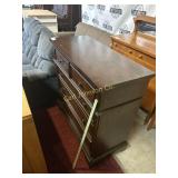 5 DRAWER CHEST OF DRAWERS