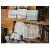 LOT OF VINTAGE LINENS W/ HAND EMBROIDERY