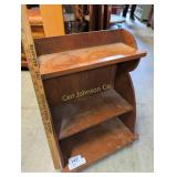 SMALL WOOD SHELF