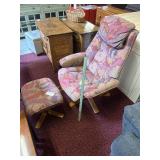 NORWEGIAN UPHOLSTERED RECLINER W/ OTTOMAN