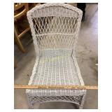 WHITE WICKER CHAIR