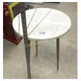 SMALL MARBLE TABLE